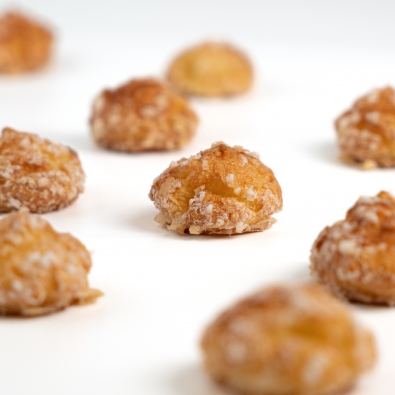 CHOUQUETTES